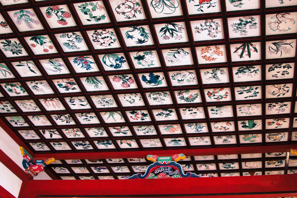 鹿児島神宮本殿の天井格子絵